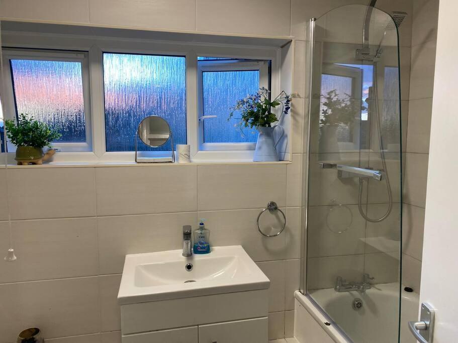 Brighton New Apartment Free Parking Sleeps 6 Esterno foto
