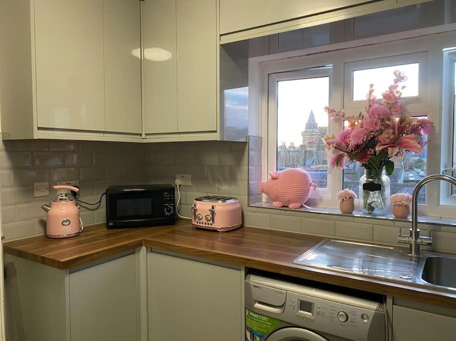 Brighton New Apartment Free Parking Sleeps 6 Esterno foto
